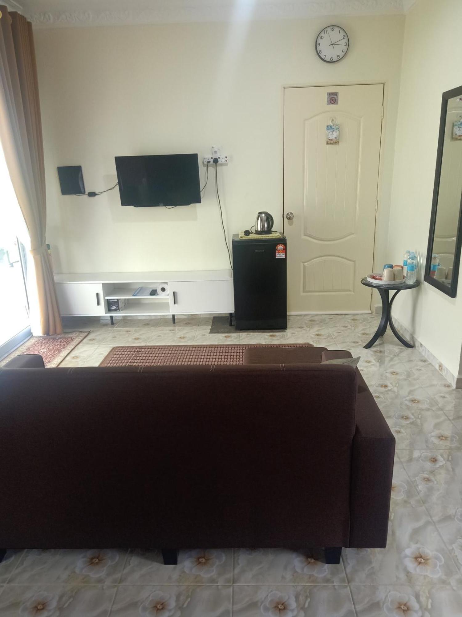 Heal Inn Roomstay- Islamic Guest Kangar Exteriér fotografie